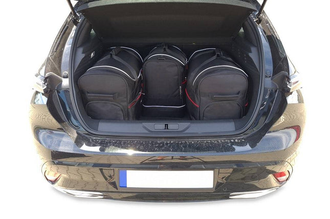 Kjust Reistassenset voor Peugeot 308 5-deurs vanaf 2021 - Set van 4 Tassen met 2 Roltassen 1 Sporttas en 1 Vliegtuigtas