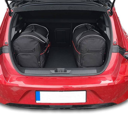 Kjust Reistassenset voor Opel Astra 5-deurs vanaf 2022 - Set van 3 Tassen met 3 Roltassen