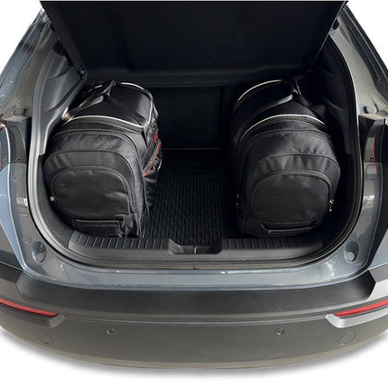 Kjust Reistassenset voor Mazda MX-30 vanaf 2022 - Set van 4 Tassen met 2 Roltassen 1 Sporttas en 1 Vliegtuigtas