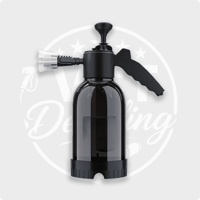 Professionele Handmatige Foam Spuit Drukschuimer Pomp met Sproeikoppen voor Detailing (2 Liter) - VCTparts.nl