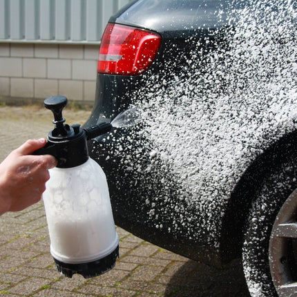 Professionele Handmatige Foam Spuit Drukschuimer Pomp met Sproeikoppen voor Detailing (2 Liter) - VCTparts.nl