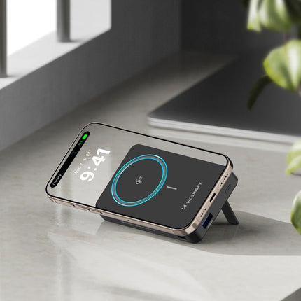 Wozinsky WLWP - 10KA0Y3S 22.5W PD Qi2 Powerbank 10000mAh met Stand Zwart - VCTparts.nl